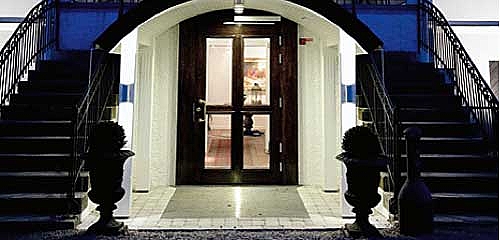 Banner Image 1
